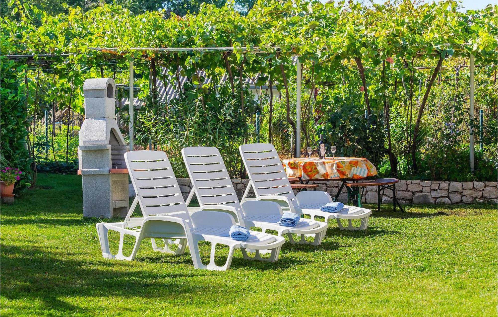 Awesome Apartment In Labin With Wifi Raša Exteriör bild