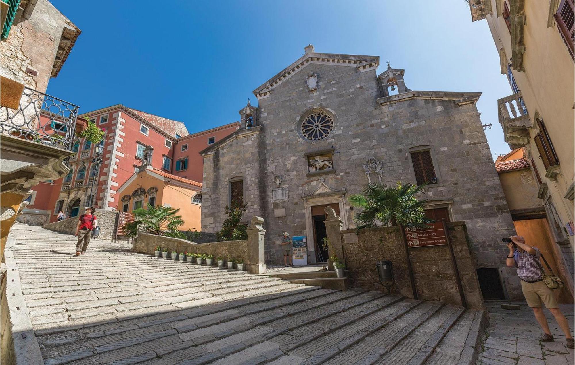 Awesome Apartment In Labin With Wifi Raša Exteriör bild