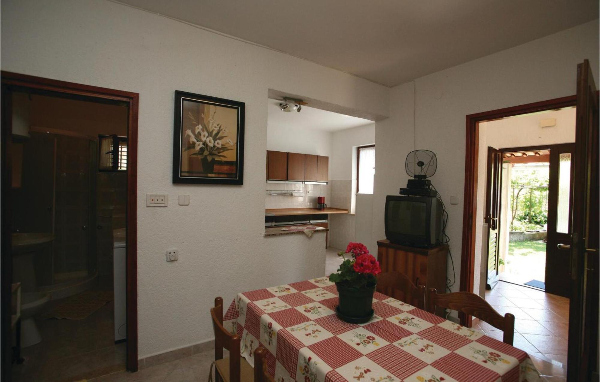 Awesome Apartment In Labin With Wifi Raša Exteriör bild
