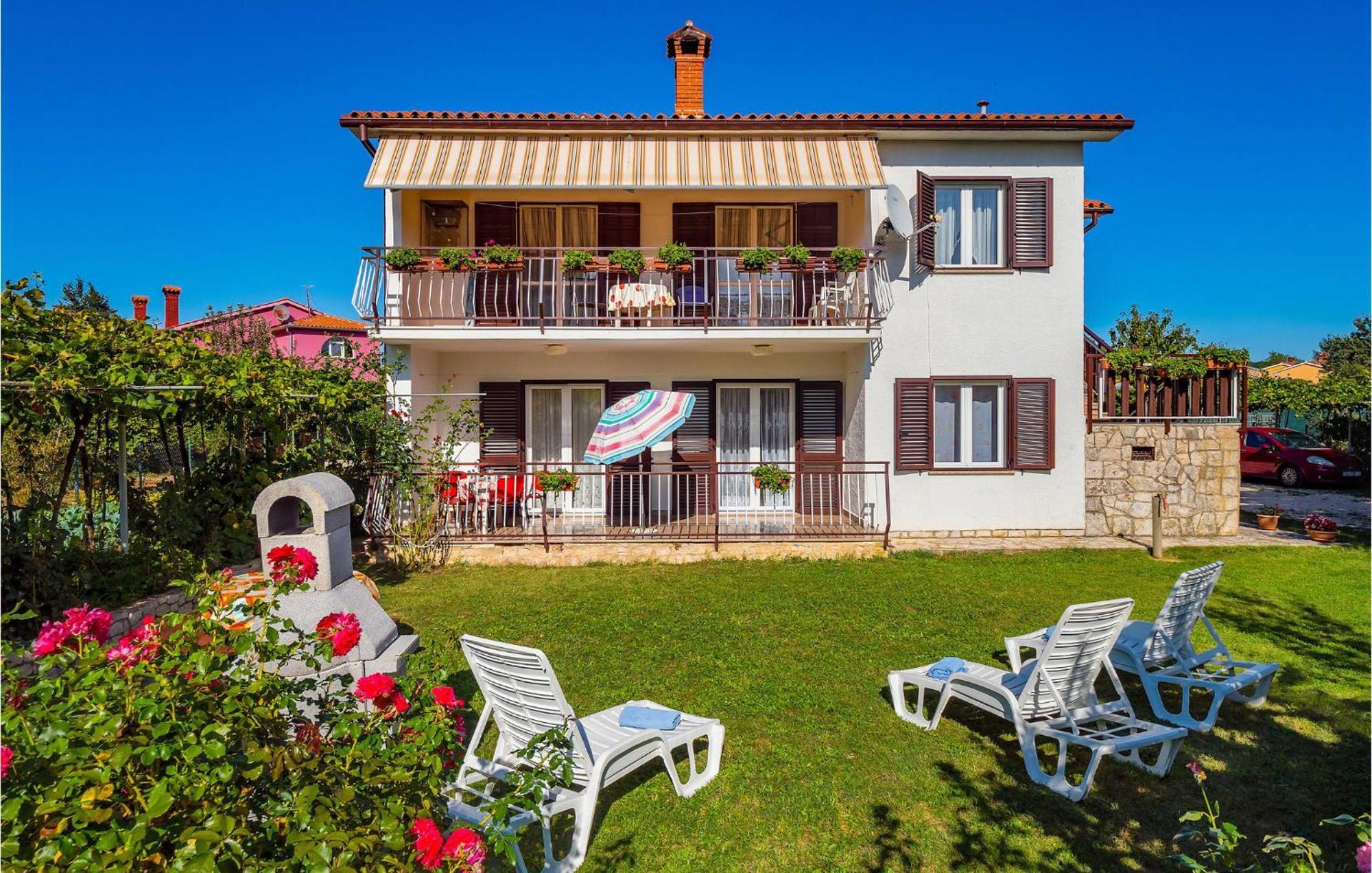 Awesome Apartment In Labin With Wifi Raša Exteriör bild